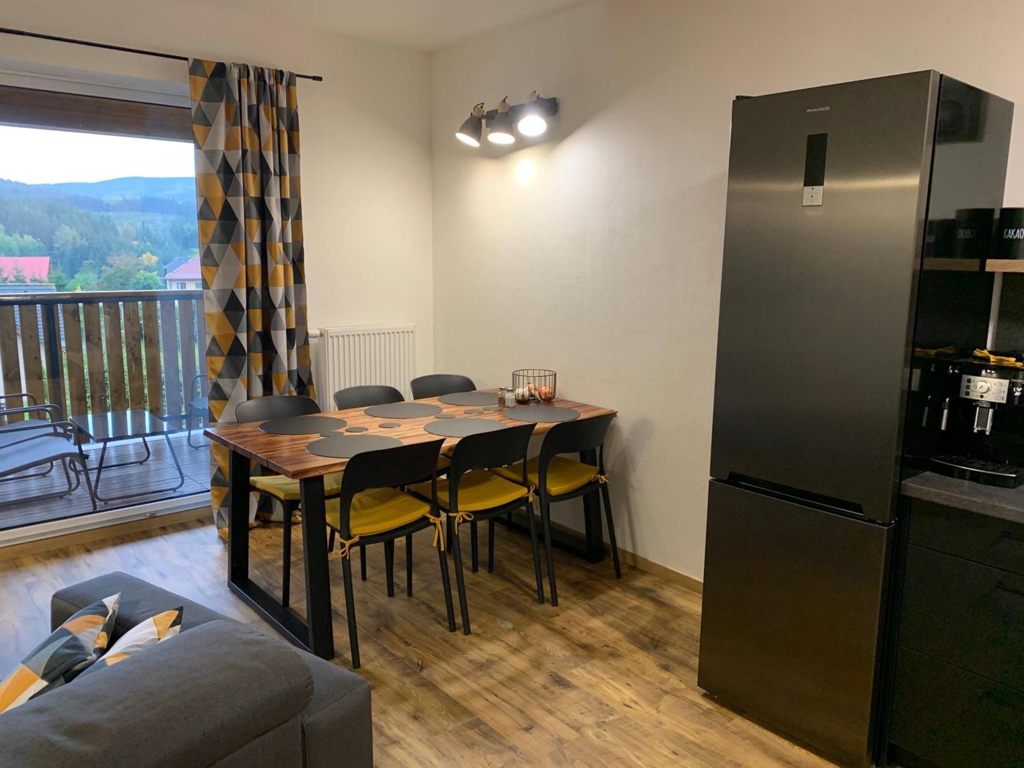 Apartman Mavis Kasperske Hory Buitenkant foto