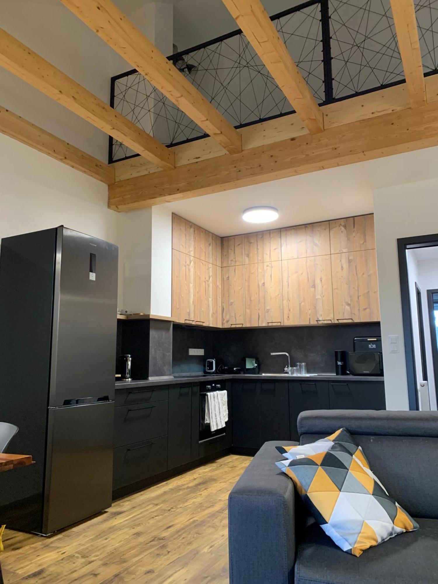 Apartman Mavis Kasperske Hory Buitenkant foto